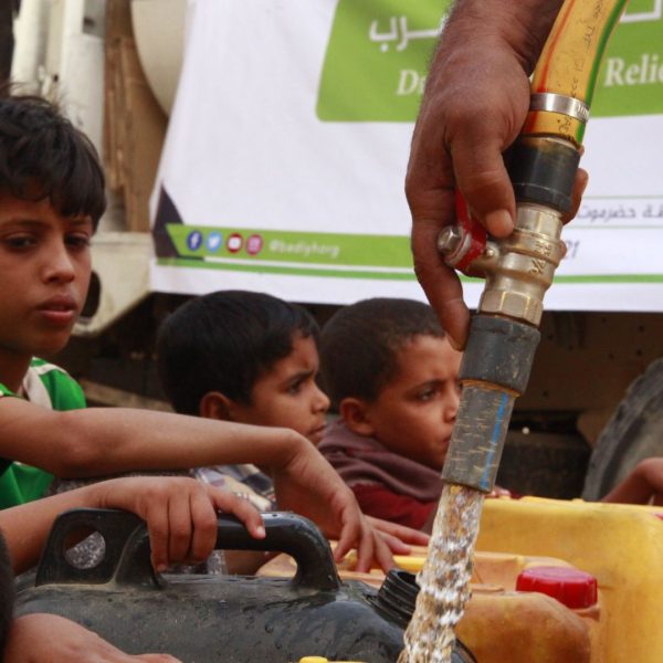 المياه والابار 63 600x600